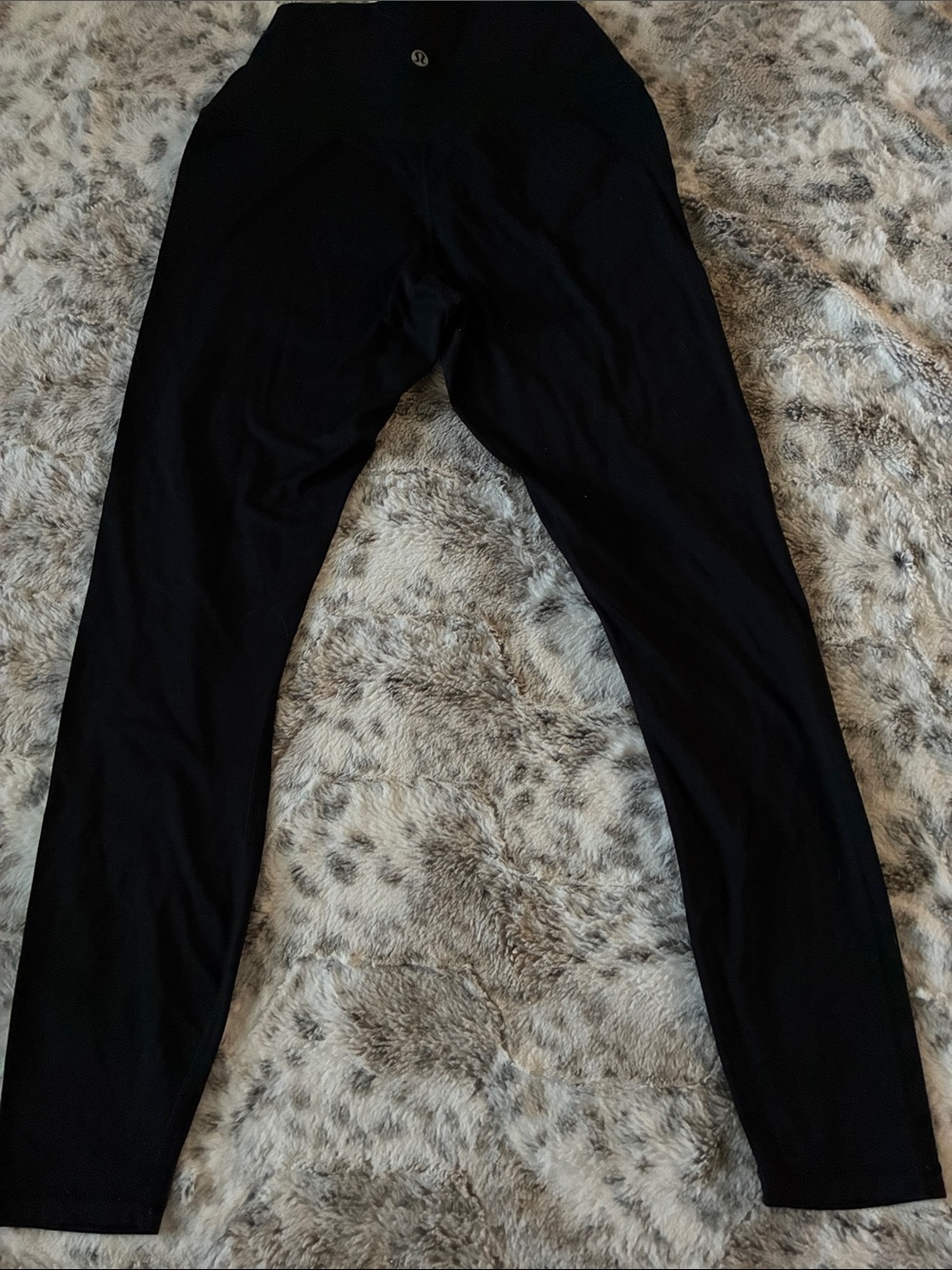 Lululemon Girls Black High-Waist Leggings don’t know size look at pictures - Picture 5 of 13